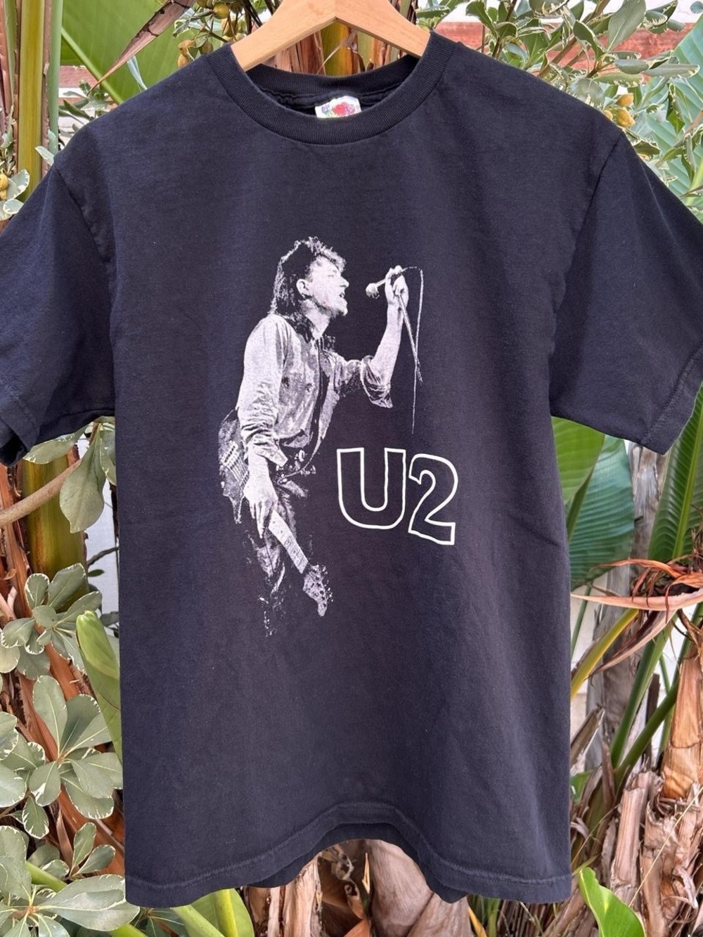 Vintage 2000s U2 Bono Band T Shirt Black Fruit of the Loom Heavy Cotton M